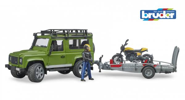 Land Rover Defender mit Anhänger